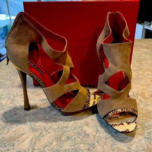 Charles Jordan size 8